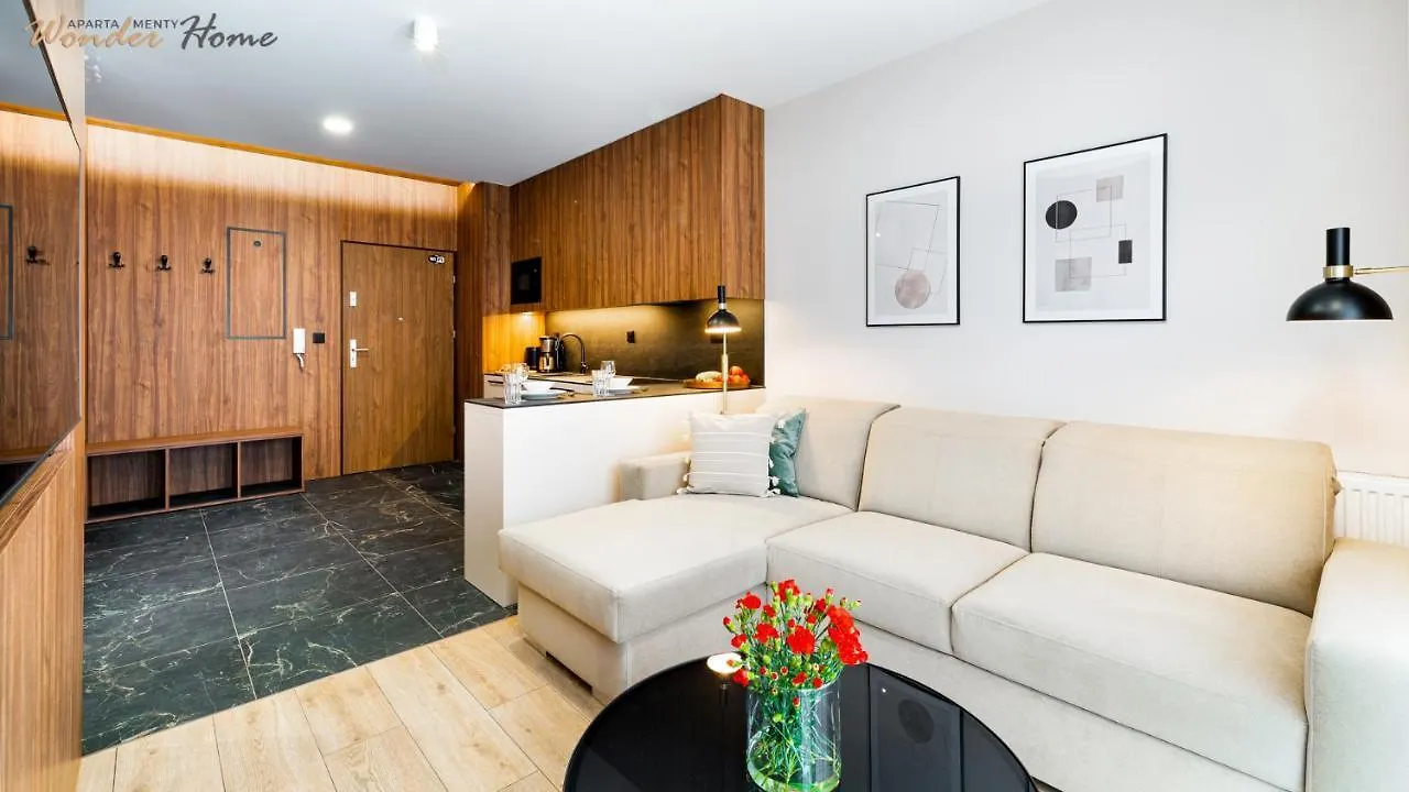 Wonder Home Hillside Tuz: Mountain View Apartments with Playground Karpacz