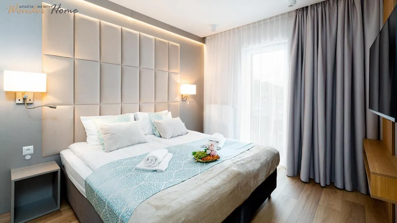 Wonder Home Hillside Tuz: Mountain View Apartments with Playground Karpacz