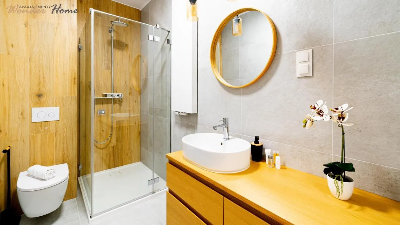 Wonder Home Hillside Tuz: Mountain View Apartments with Playground Karpacz Poland