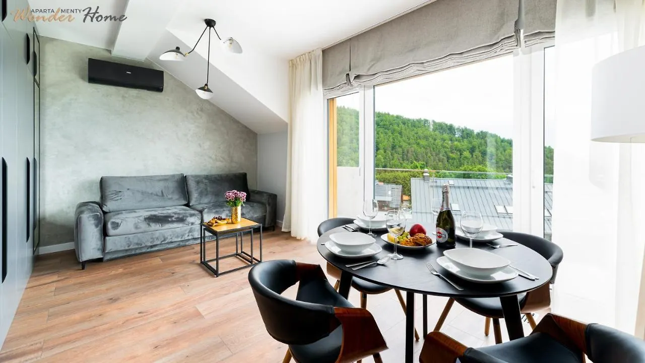 Wonder Home Hillside Tuz: Mountain View Apartments with Playground Karpacz