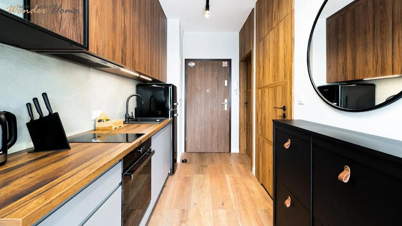 Wonder Home Hillside Tuz: Mountain View Apartments with Playground Karpacz