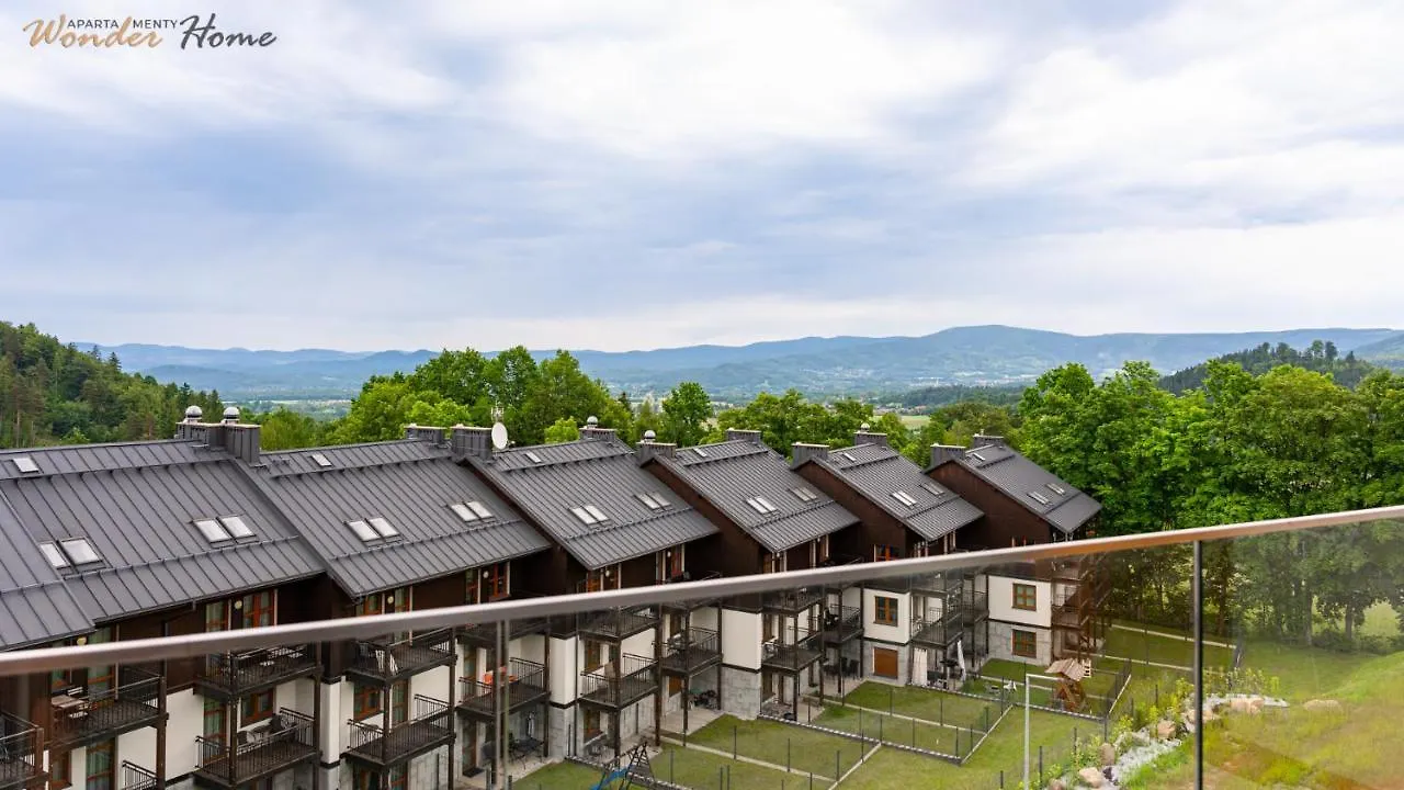 Wonder Home Hillside Tuz: Mountain View Apartments with Playground Karpacz