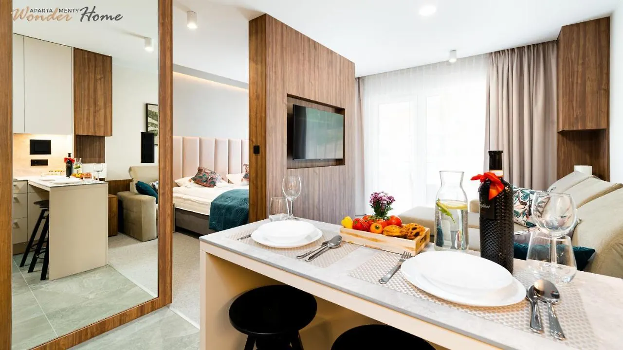 Wonder Home Hillside Tuz: Mountain View Apartments with Playground Karpacz