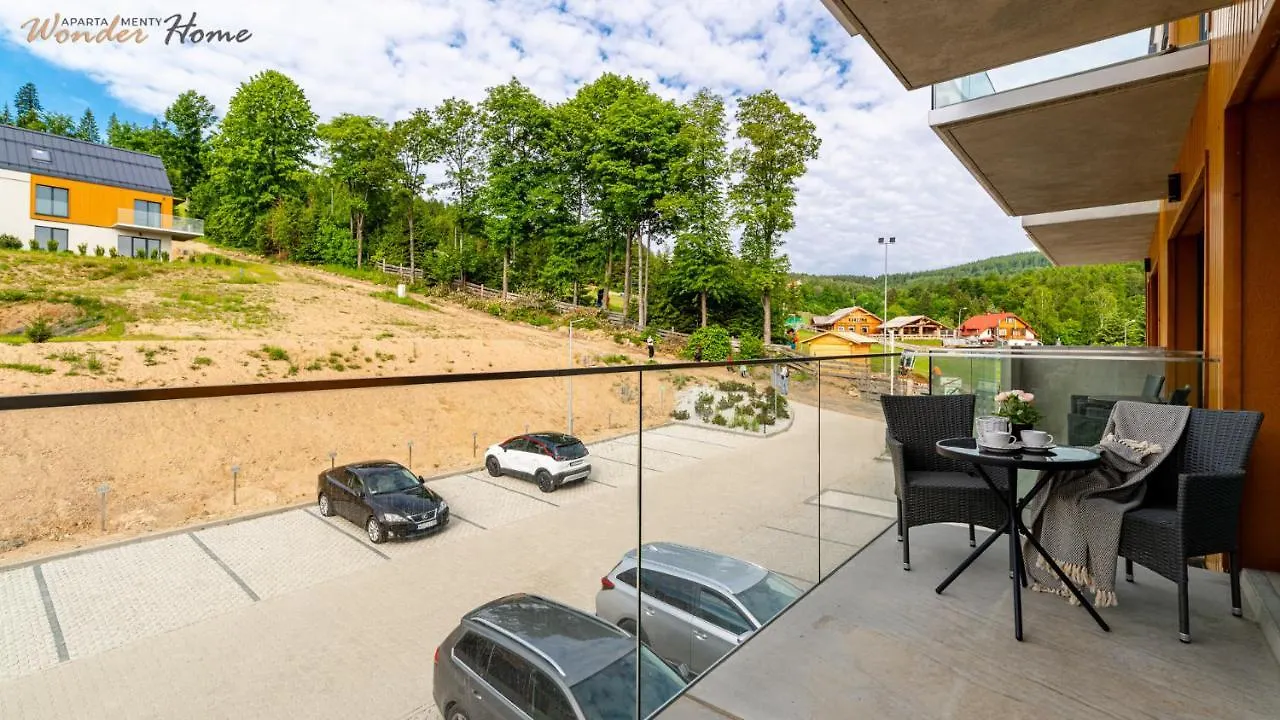 Wonder Home Hillside Tuz: Mountain View Apartments with Playground Karpacz Poland