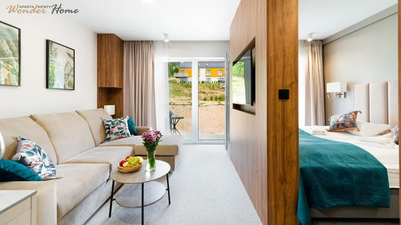 Wonder Home Hillside Tuz: Mountain View Apartments with Playground Karpacz