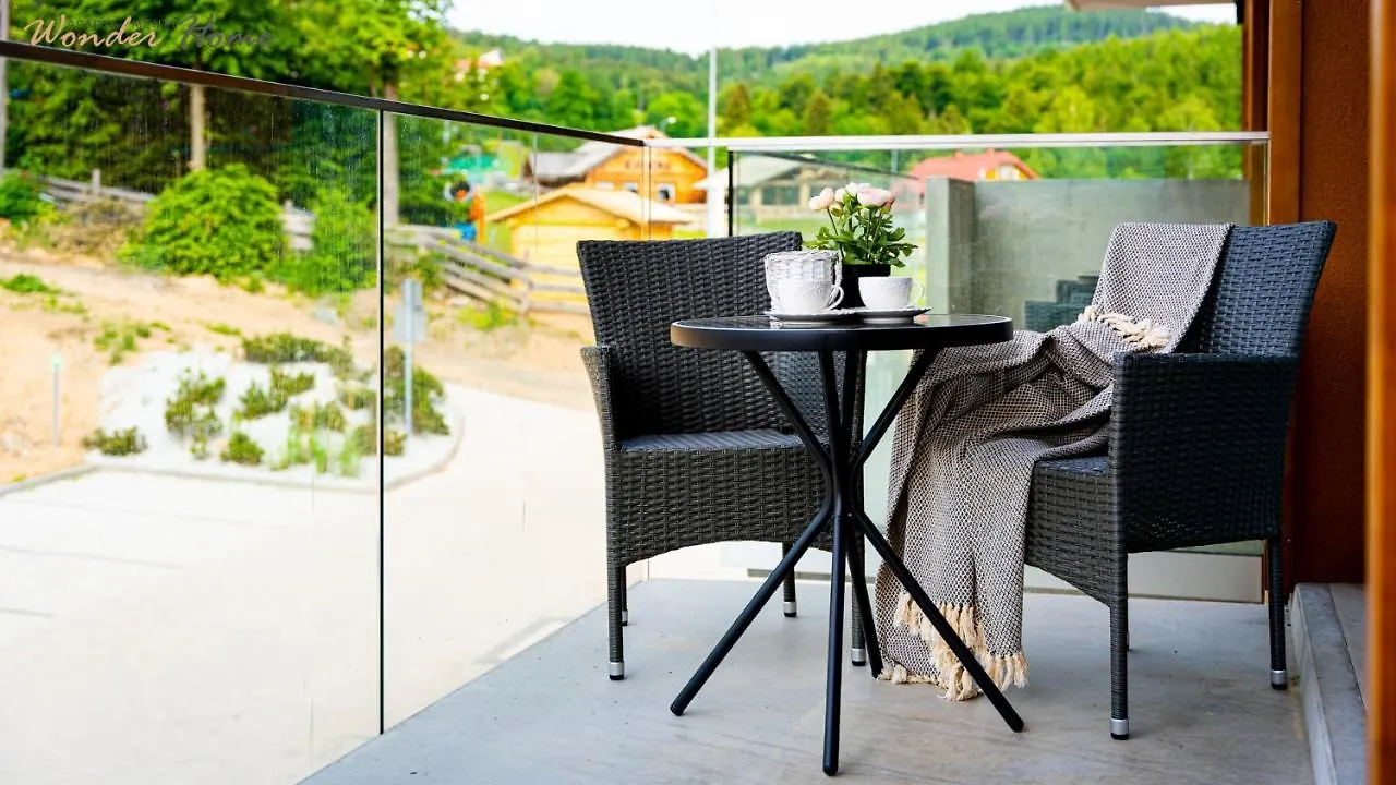 Wonder Home Hillside Tuz: Mountain View Apartments with Playground Karpacz