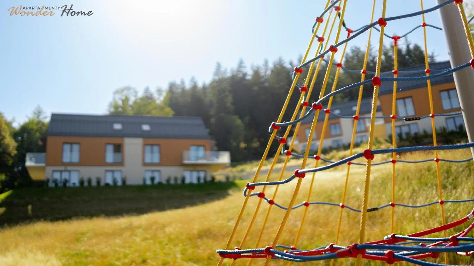 Wonder Home Hillside Tuz: Mountain View Apartments with Playground Karpacz